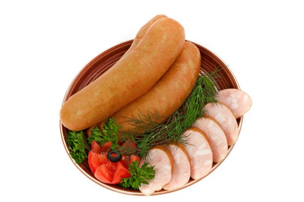 سوسیس مرغ خانگی سالم و بدون نگهدارنده مناسب استفاده روزمره